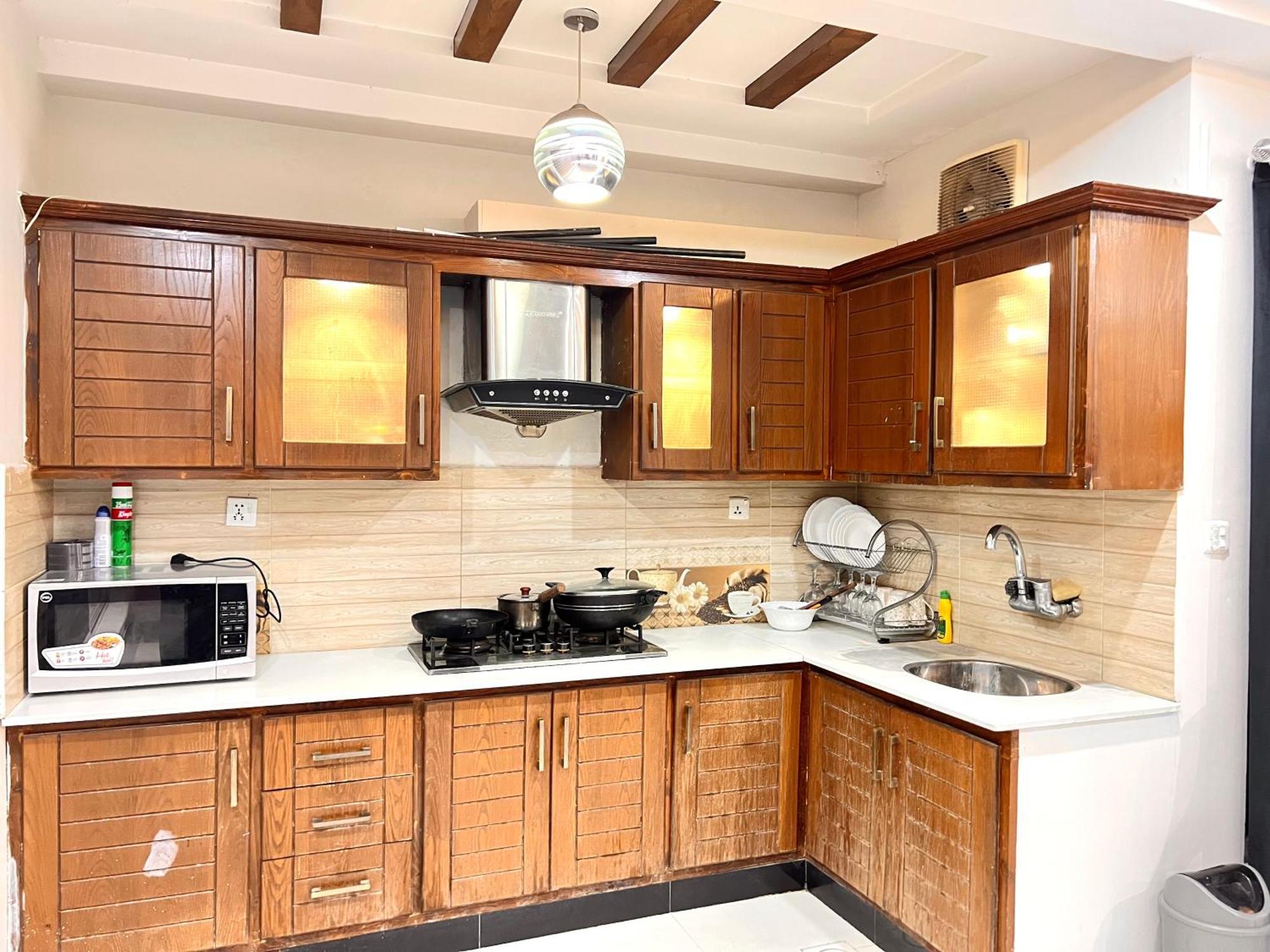 Penthouse 3Bedrooms - Luxury Apartment Hotel Islamabad Bagian luar foto